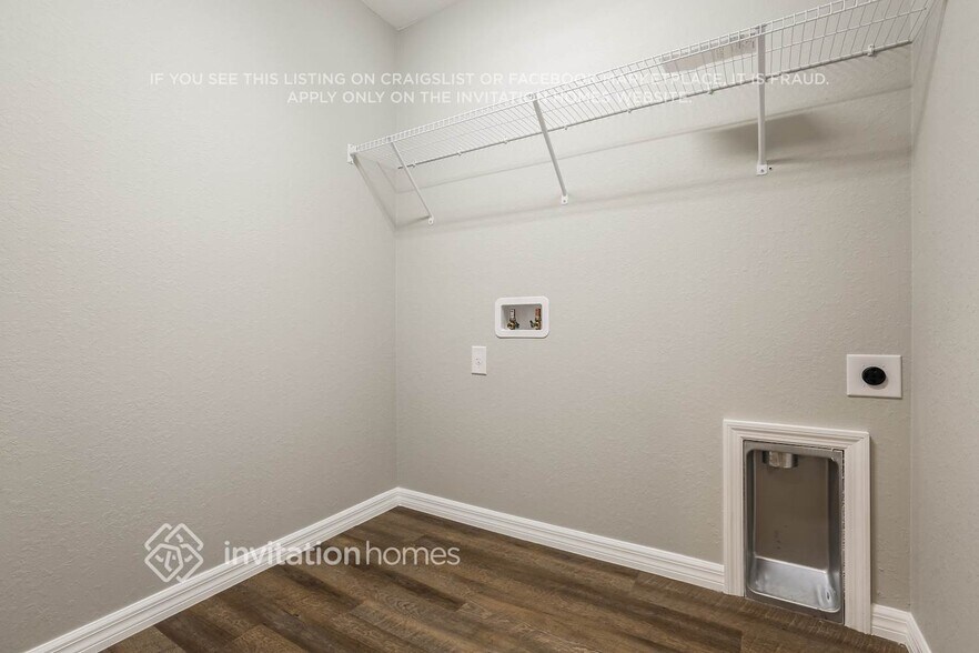 Building Photo - 1640 Yahner St SE