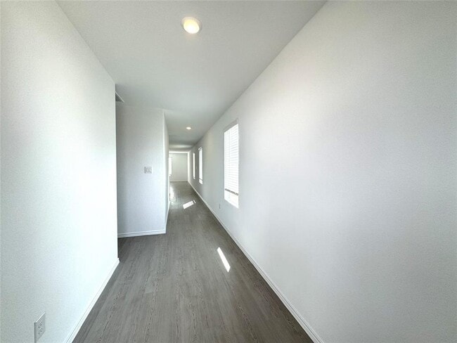 Building Photo - 2306 Dust Devil Dr