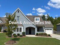 Building Photo - 472 Lake Chelsea Way