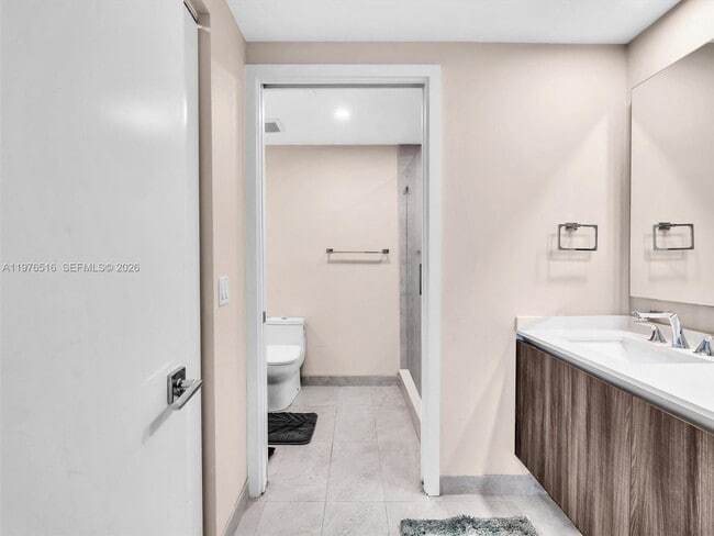 Building Photo - 488 NE 18th St