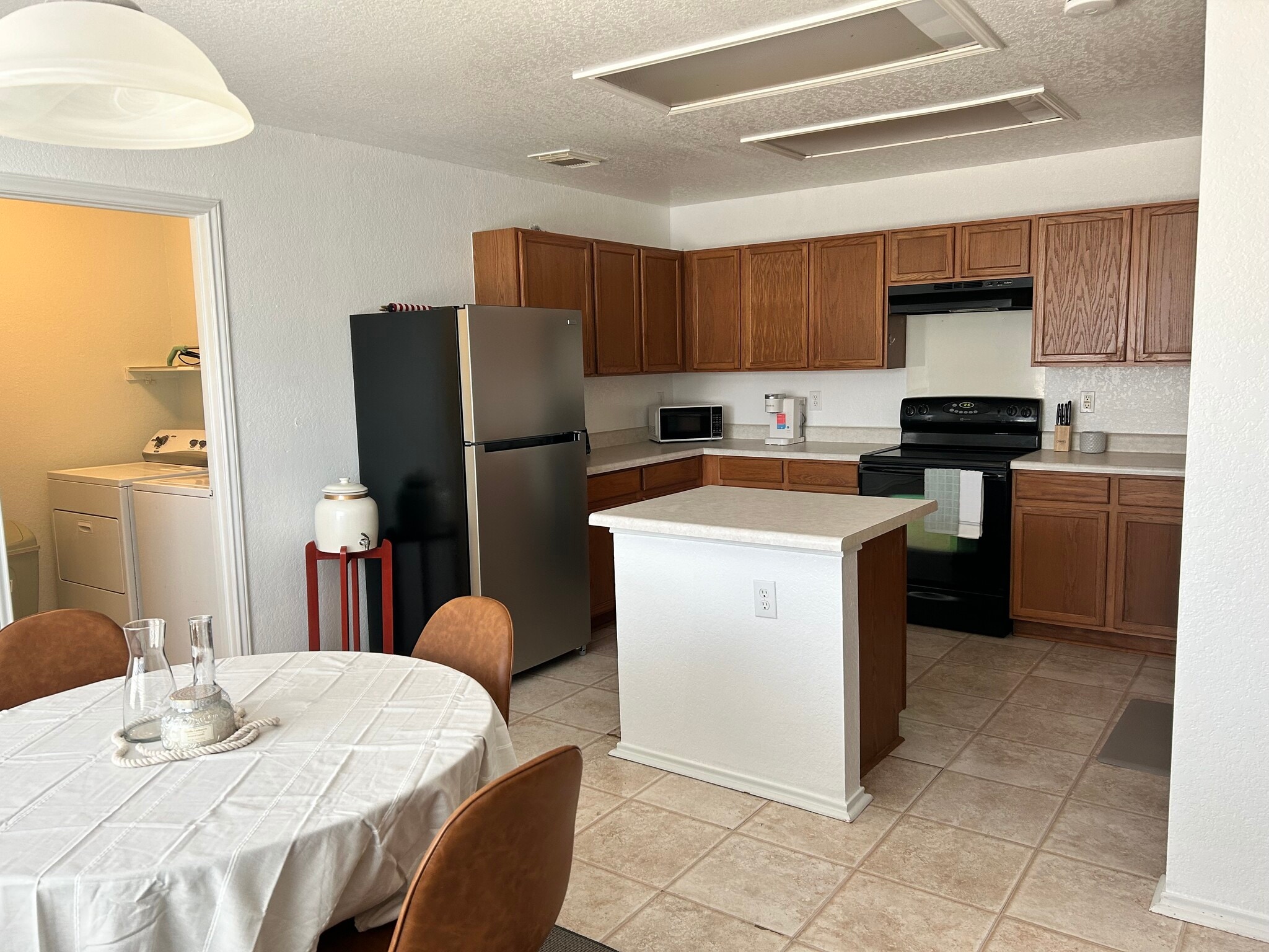 Building Photo - 867 Spyglass Dr