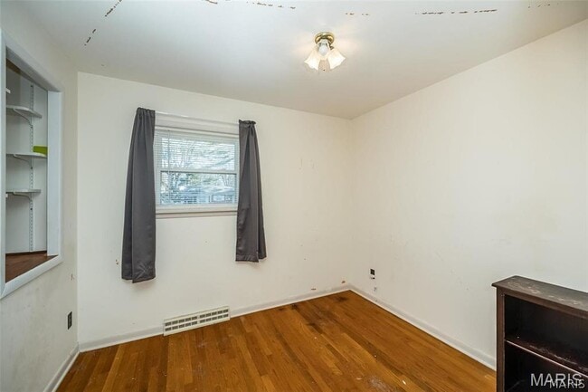 Building Photo - 405 N Moore St