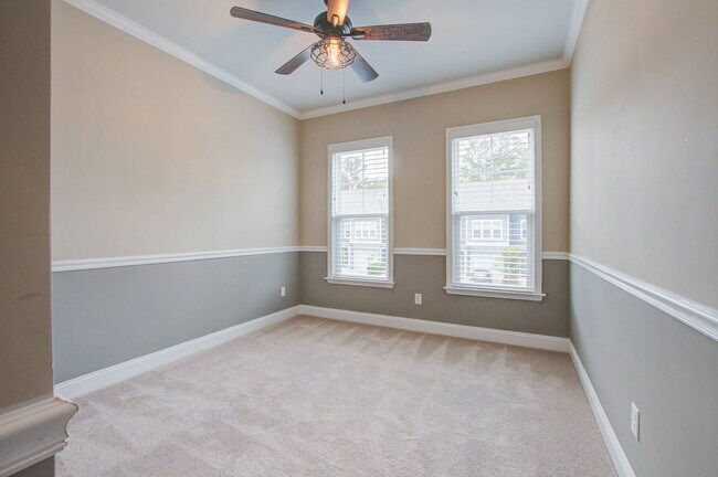 Building Photo - 2319 Watchtower Ln