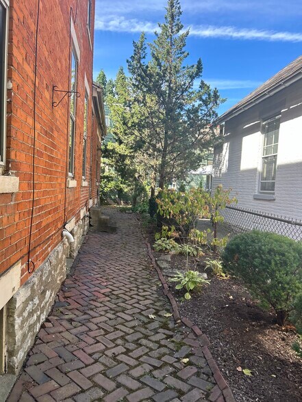 Original brick walkway - 118 E Kossuth St