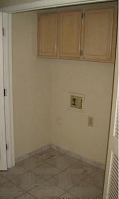 Building Photo - 7421 Bishop Flores Dr