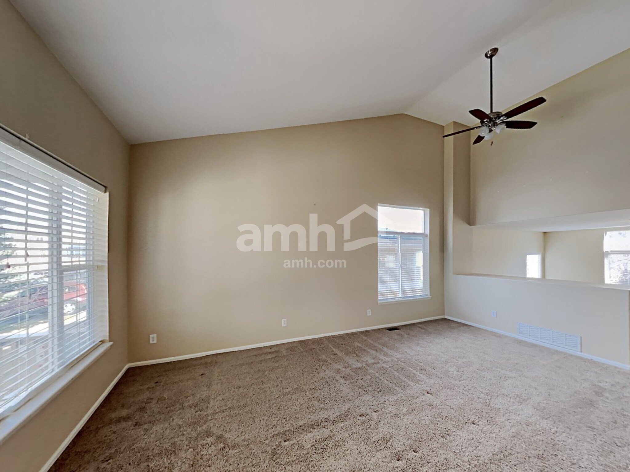 Building Photo - 3910 S Quatar St