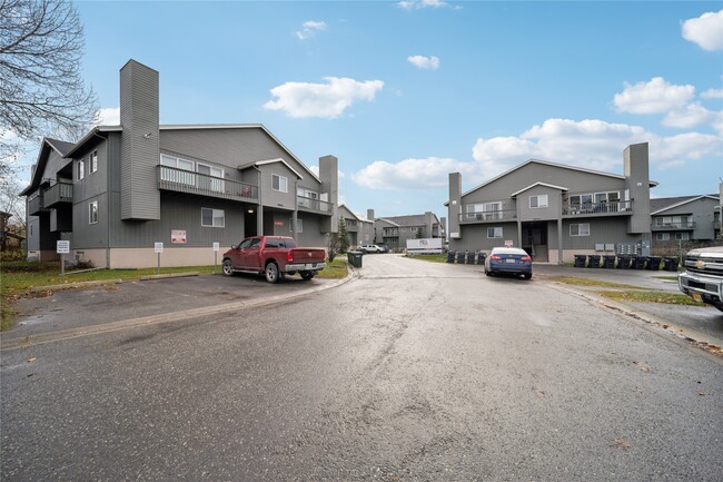 Building Photo - 9905 William Jones Cir