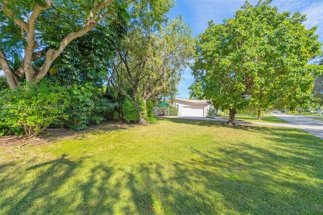 Building Photo - 7021 SW 107th St