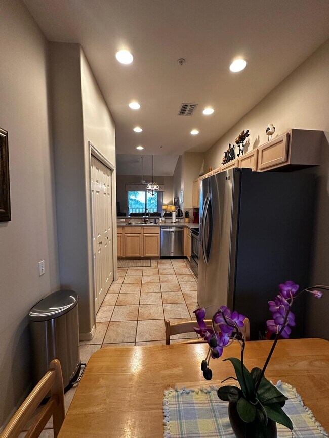 Building Photo - 16450 Millstone Cir