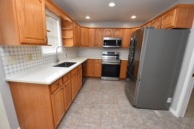 Building Photo - PHM Schools!  4 bedroom 3 bath Home in Gra...