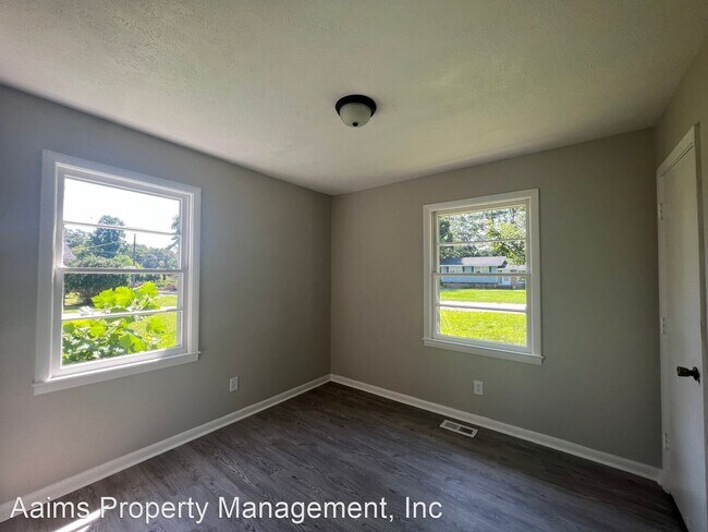 Building Photo - 3 br, 2 bath House - 1436 Gairloch