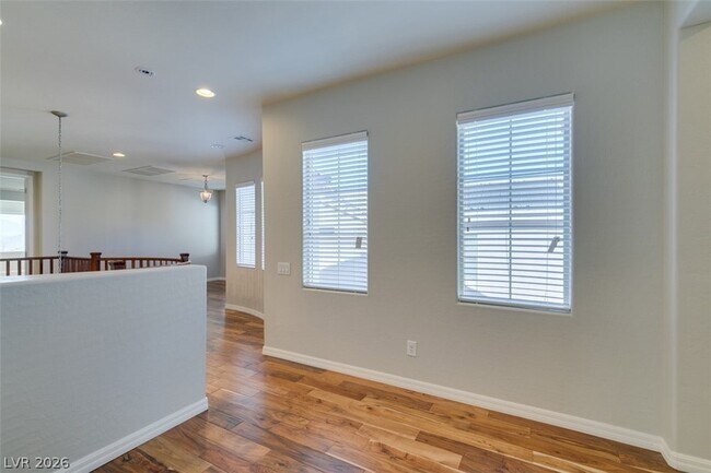 Building Photo - 2609 Chateau Clermont St