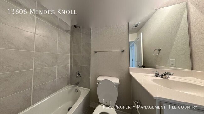 Building Photo - 13606 Mendes Knl