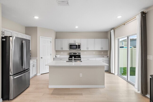 Building Photo - 7846 Peace Lily Ave