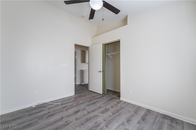 Building Photo - 1157 Dusty Creek St