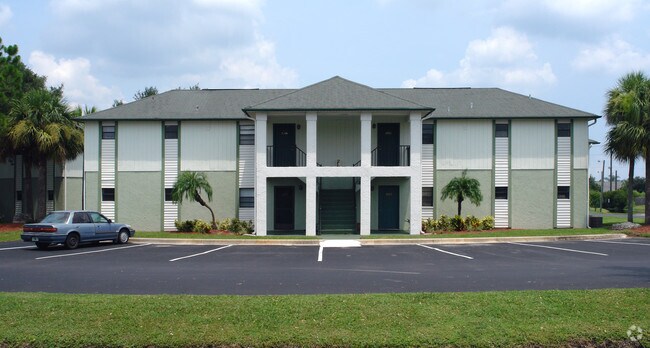 Building Photo - Emerald Park Condominiums