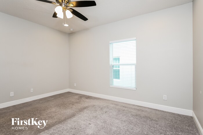 Building Photo - 9309 Oglethorpe Dr