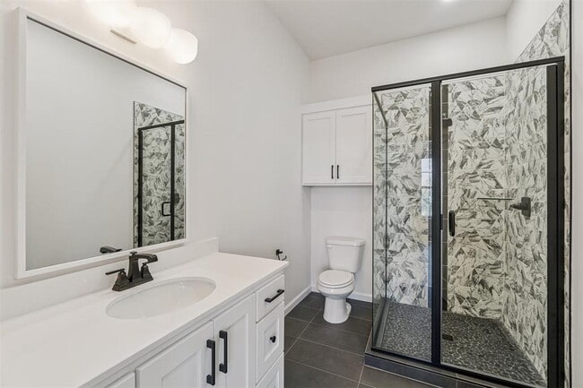 Building Photo - 18814 Selah Wy