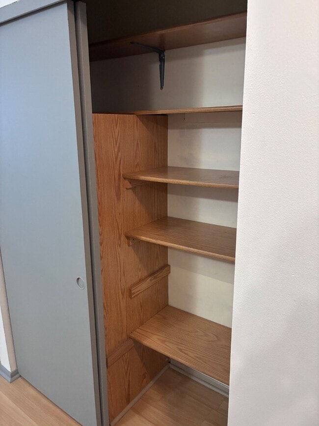 Building Photo - 2222 E Belleview Pl