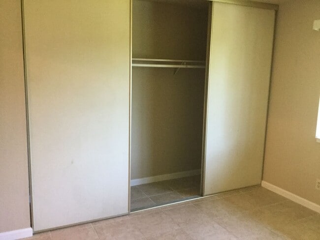 Building Photo - Cute upper-level 1bd. in Rohnert Park ~ Available NOW