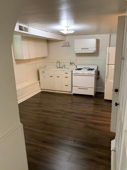 Building Photo - 1225 Washington St