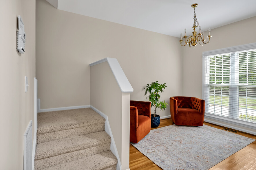 Building Photo - 3100 Felbrigg Dr