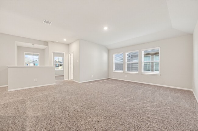 Building Photo - 1322 Eagle Pass Dr