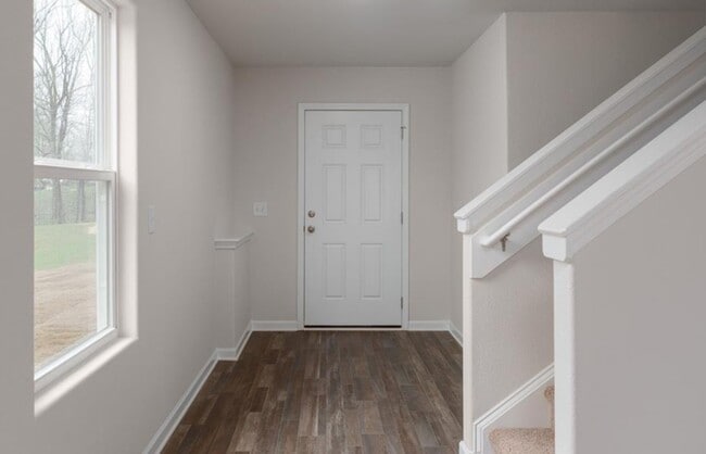 Building Photo - 4725 Hazelburn Dr