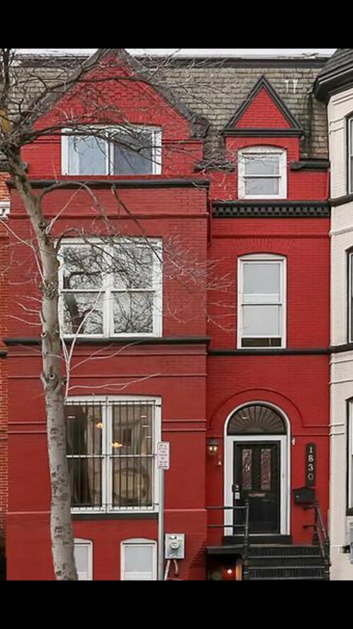 Building Photo - 1830 9th St NW