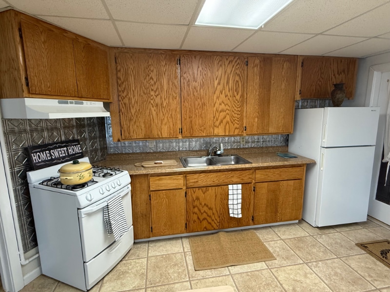 Building Photo - 190 Lubeck Rd