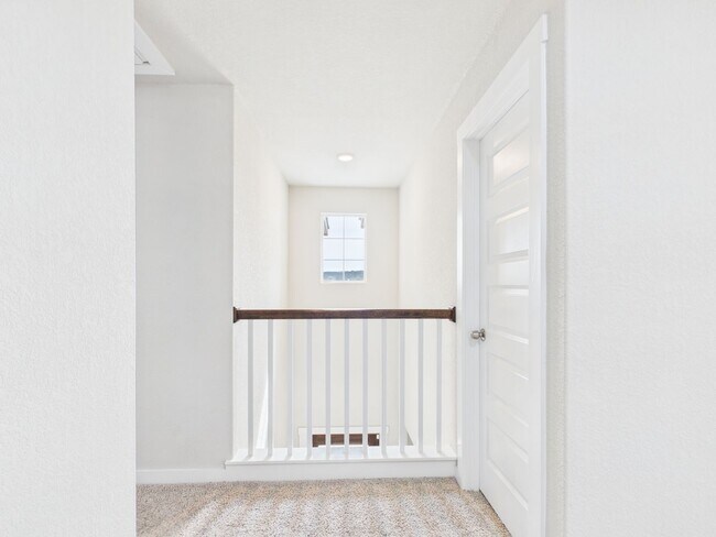 Building Photo - Beautiful Bar W Ranch Home – Hill Country Charm with Modern Comforts