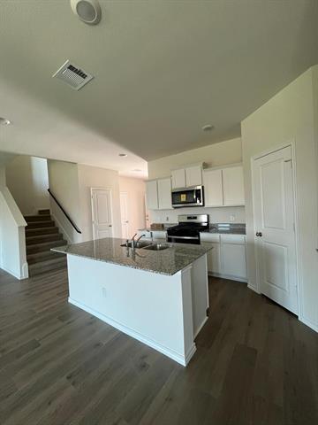 Building Photo - 3904 Malachite Dr