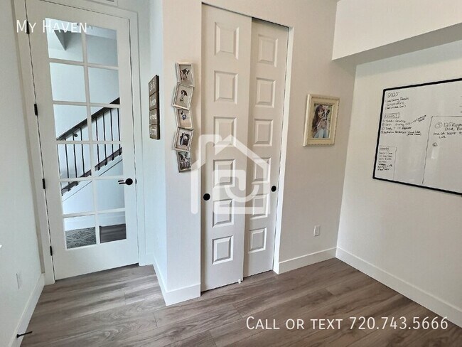 Building Photo - 2811 W 69th Ave