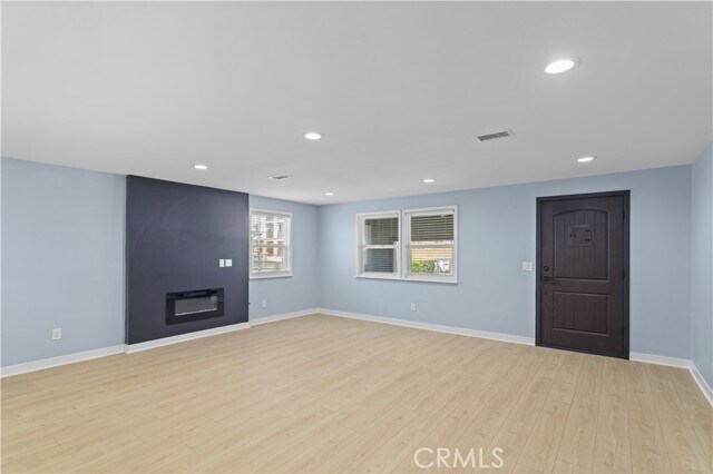 Building Photo - 8996 Newport Ave