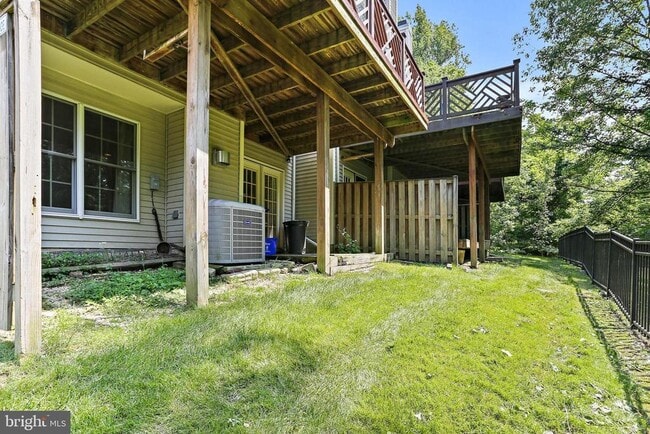 Building Photo - 8416 Cedarcreek Ct