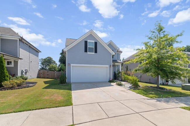 Building Photo - 404 Avery Glenn Way
