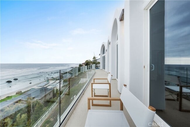 Building Photo - 31654 Broad Beach Rd