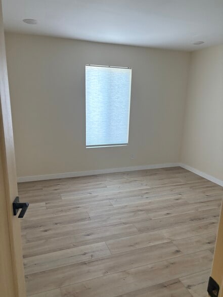 Building Photo - 1504 253rd St
