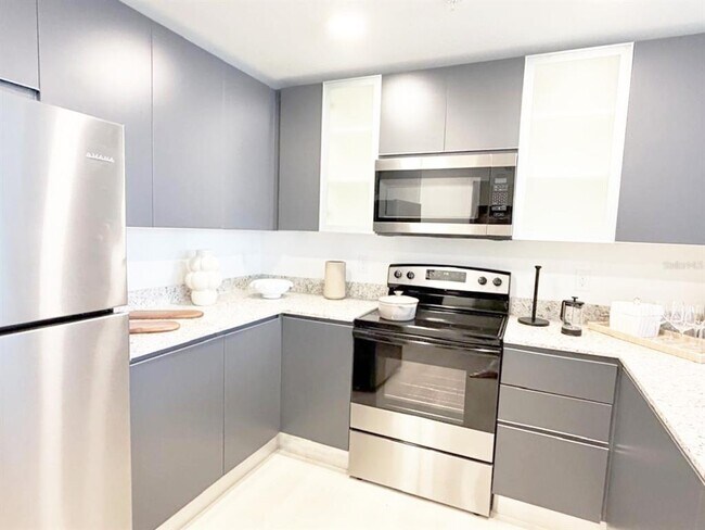 Building Photo - 5587 Millennia Park Dr