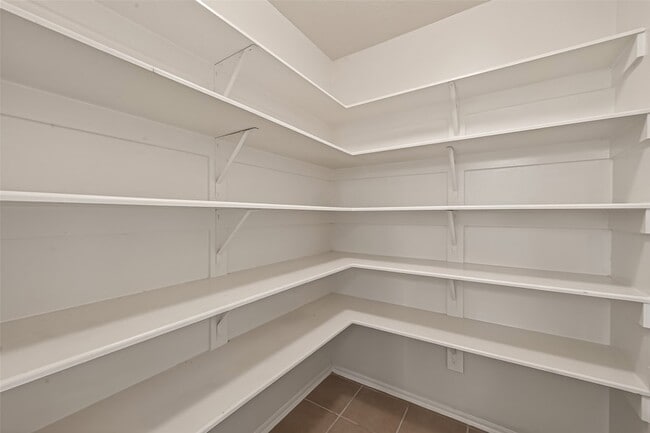 Building Photo - 18518 Bare Meadow Ln