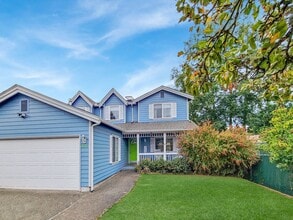 Building Photo - Beautiful N Bennett Street Home ****COMING SOON****