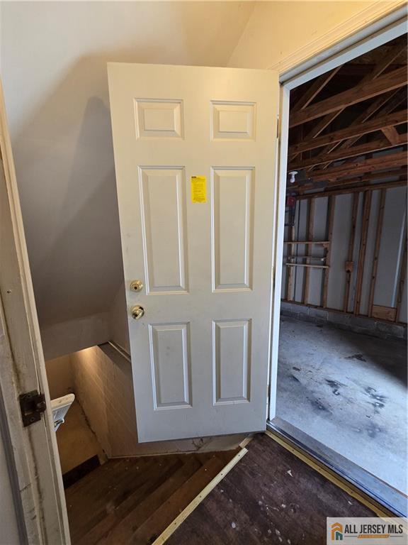 Building Photo - 2267 Waterbridge Dr