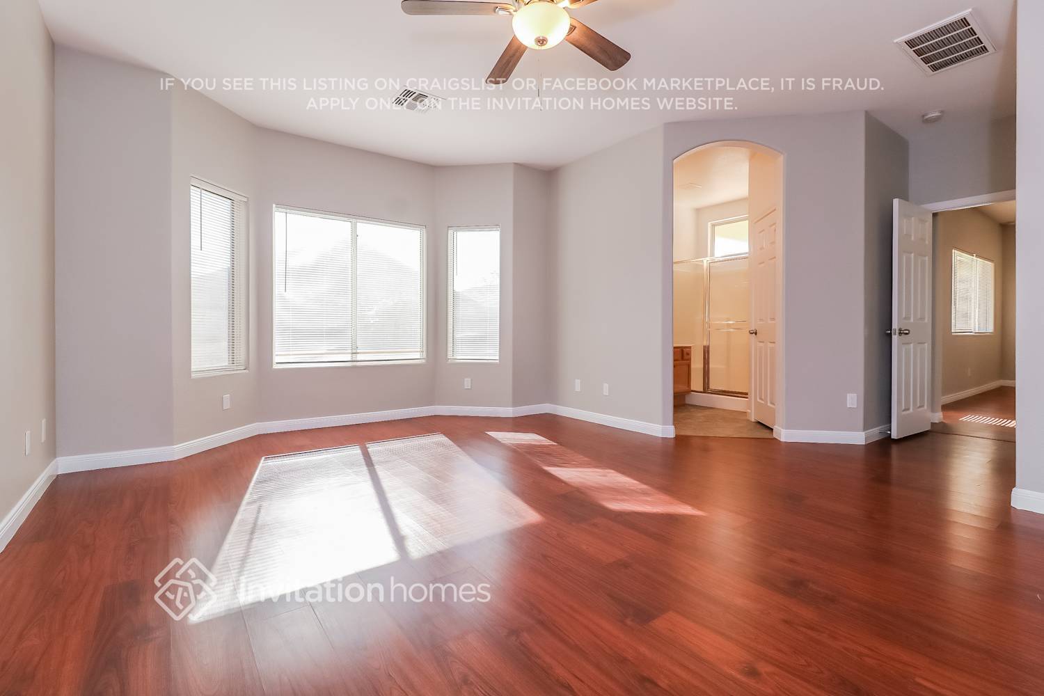 Building Photo - 12265 W Monroe St