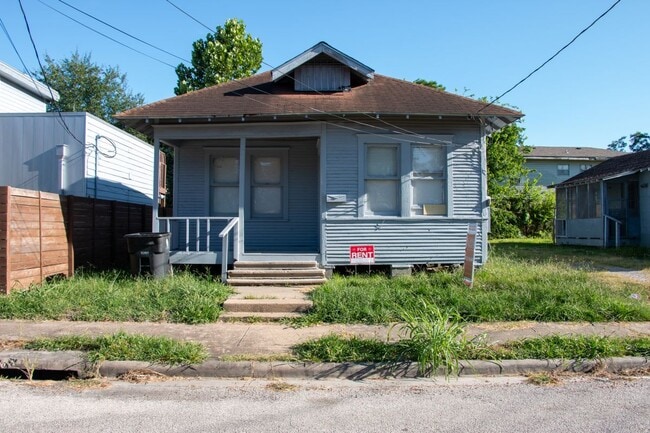 Primary Photo - 5420 San Jose St