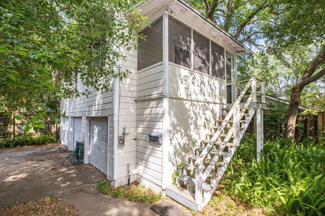 Building Photo - 2921 Olga Pl