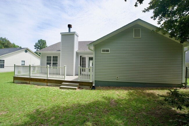 Building Photo - 210 Hayden Pl