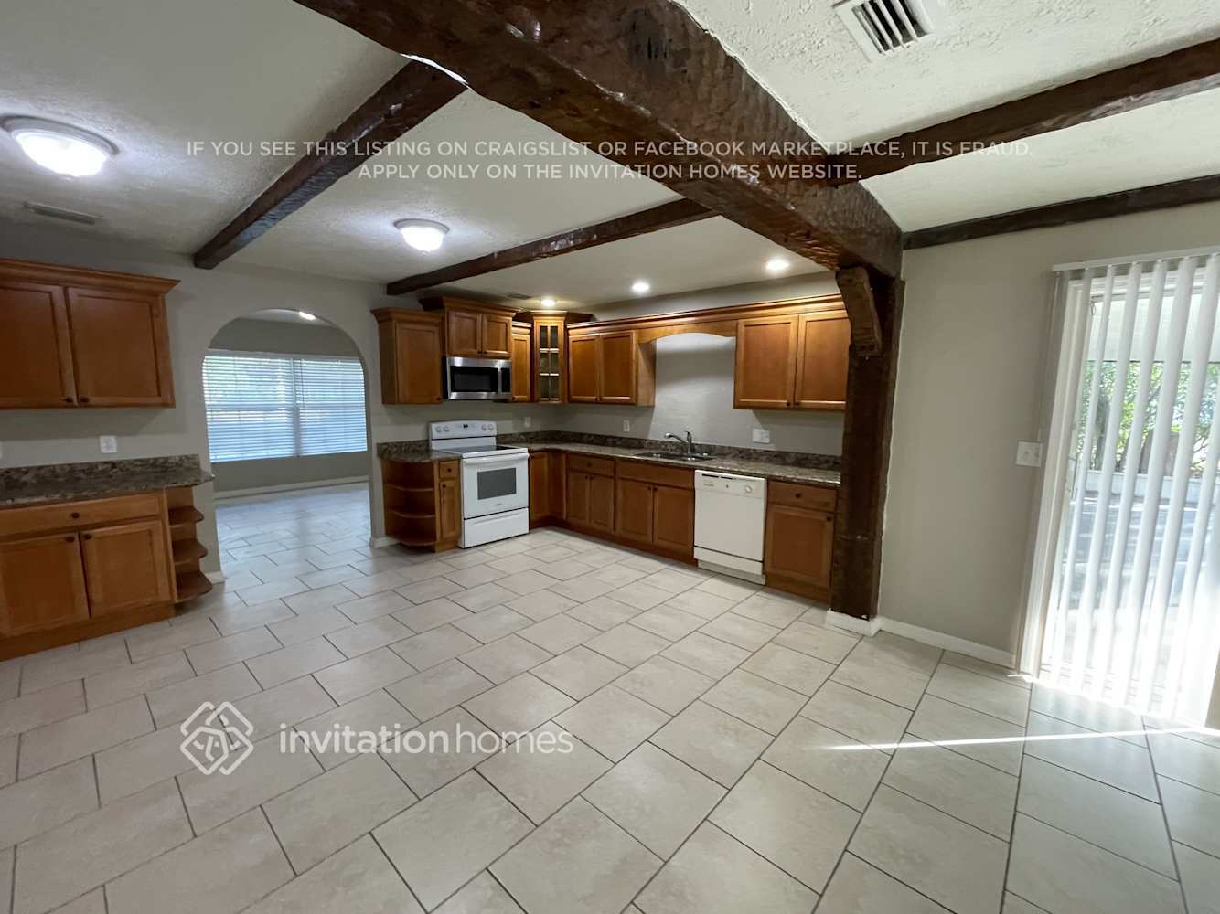 Building Photo - 124 Wildwood St