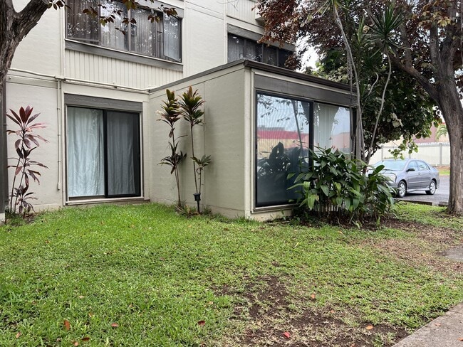 Building Photo - 98-310-310 Kamehameha Hwy