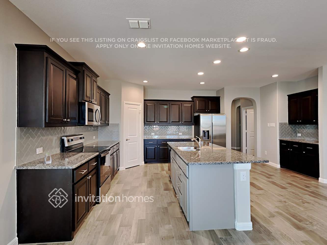 Building Photo - 2421 Red Draw Rd