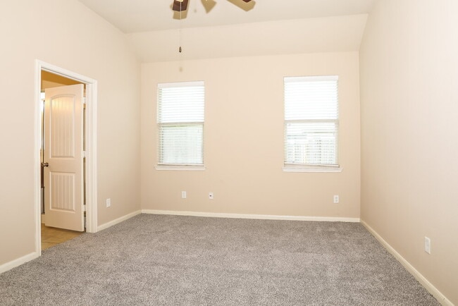 Building Photo - 18306 Paige Terrace Ct